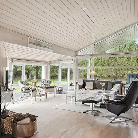 Vakantiehuis Sigbritt - 2-6km From The Sea By Interhome Blokhus